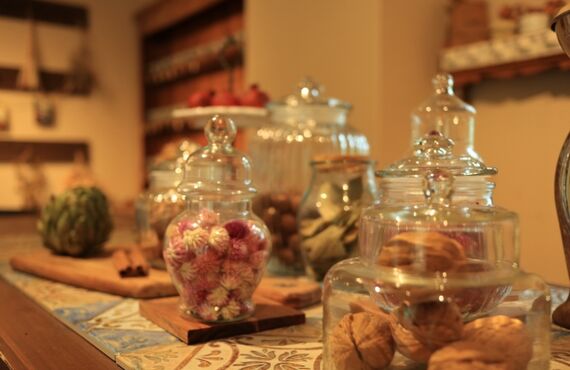 東京都台東区のショップは両国からお越しになるお客様も多いです